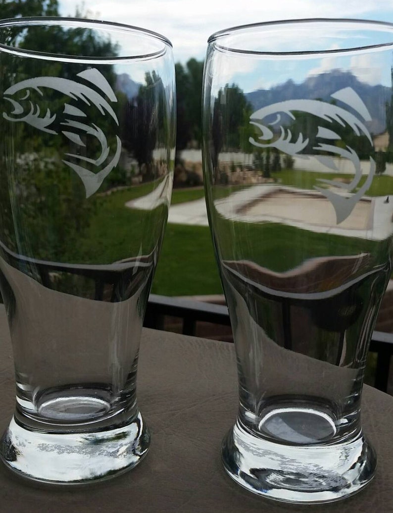 Fish Etched Beer Glass Fishing Cup Mancave Glass Cocktail Etsy