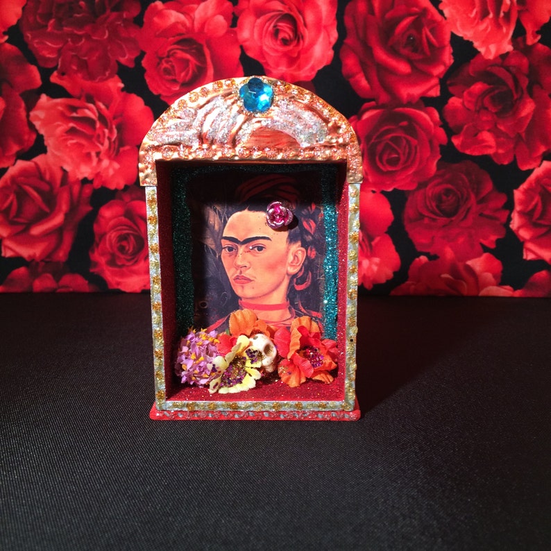 Shrine-nicho-Retablo Frida Kahlo | Etsy
