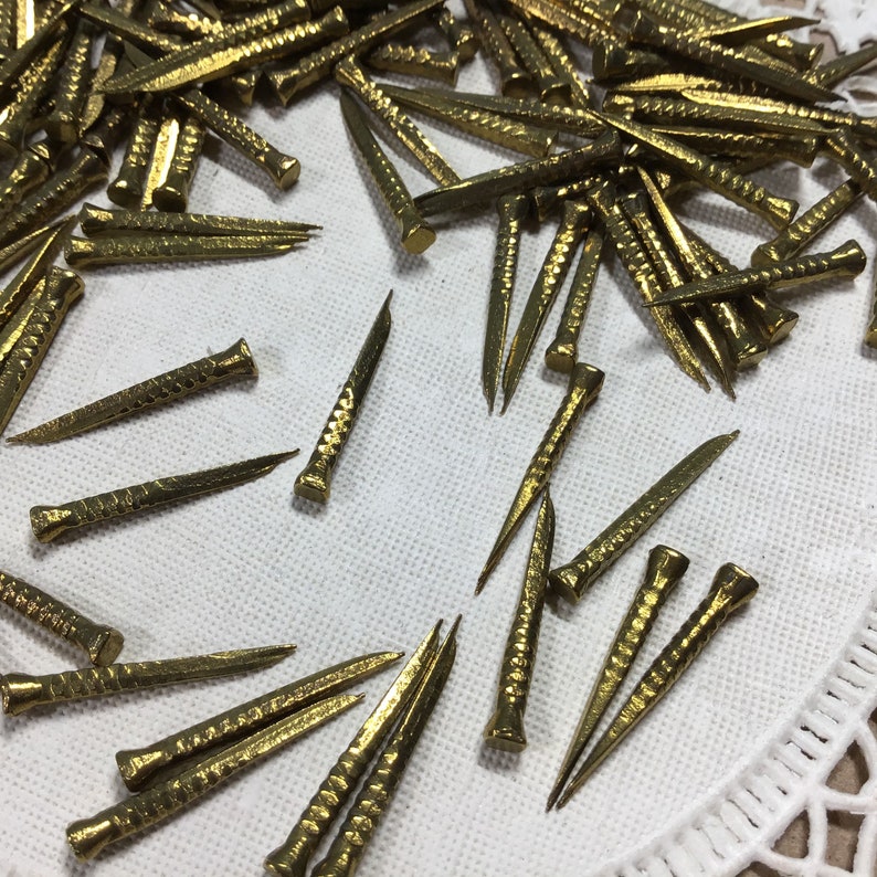 50 Vintage Brass Plated Cobbler Nails 3/4 Tacks Etsy