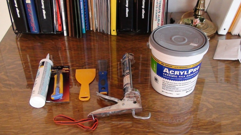 Styrofoam Ceiling Tiles to cover popcorn ceiling. Easy DIY ...