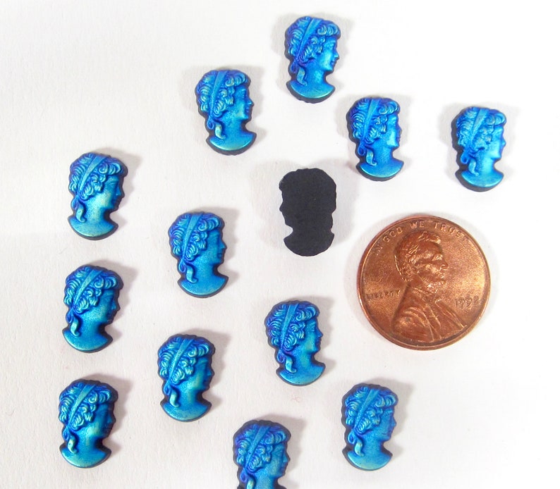 2 handmade bohemia intaglio glass stones cabochons 12x8mm female head jet aurore boreale gemme cameo made in Germany 1960s
