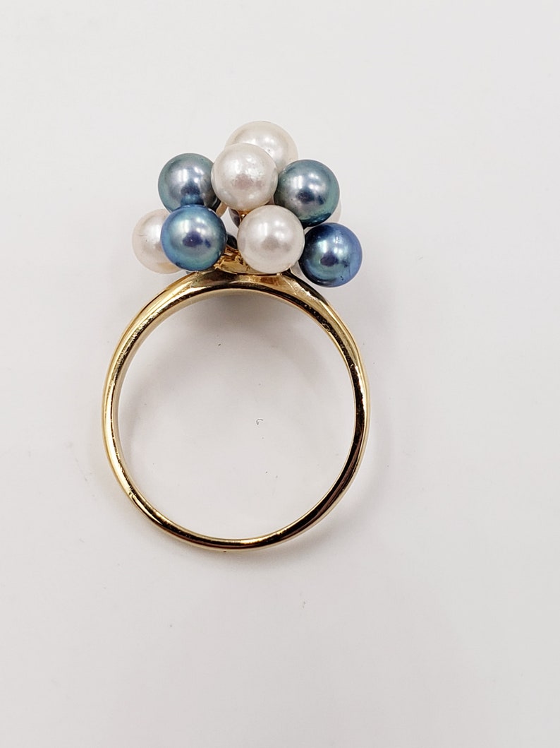 White and Bluish Pearls Ring in 14 Kt Yellow Gold Size 6.75 US
