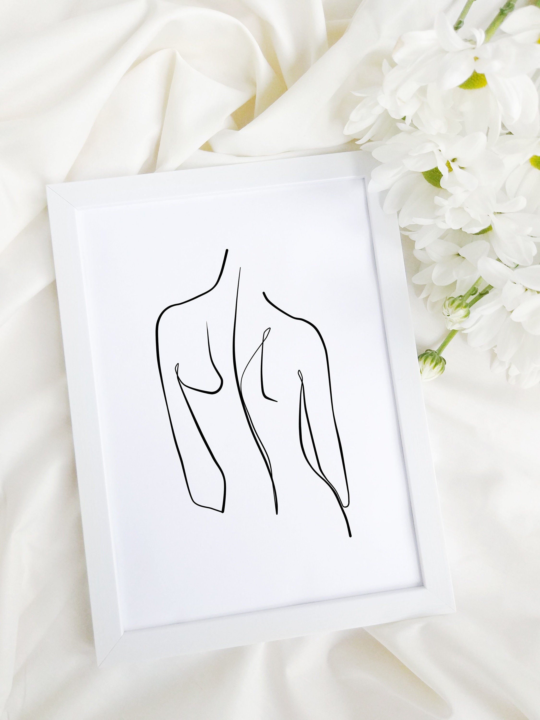 naked woman outline art