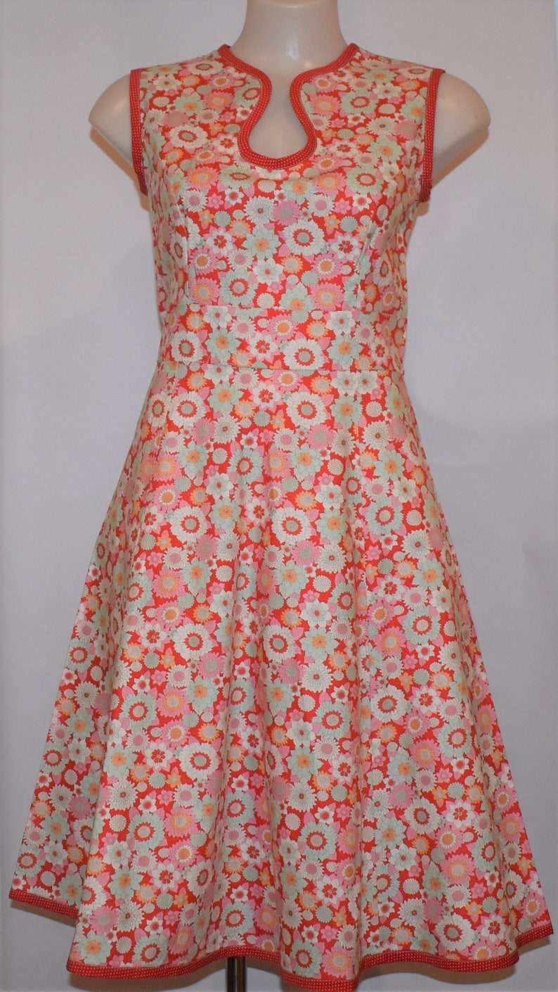 Teardrop neckline Clearance