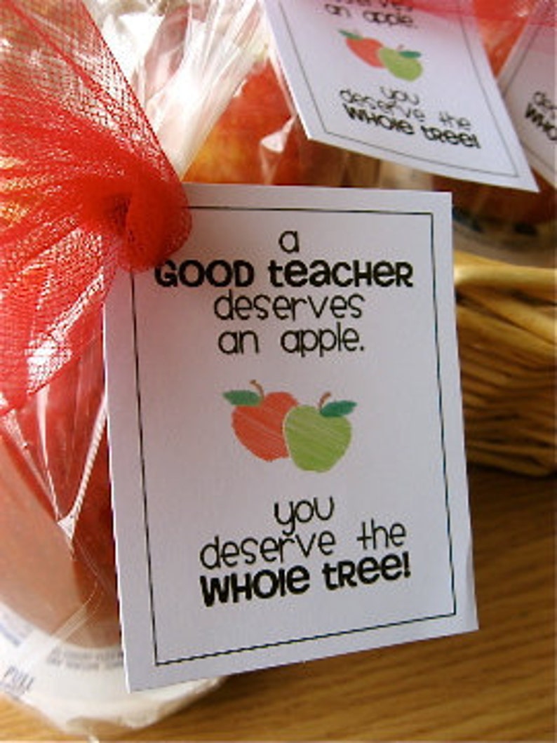 Printable PDF Apple for the Teacher tag Teacher | Etsy