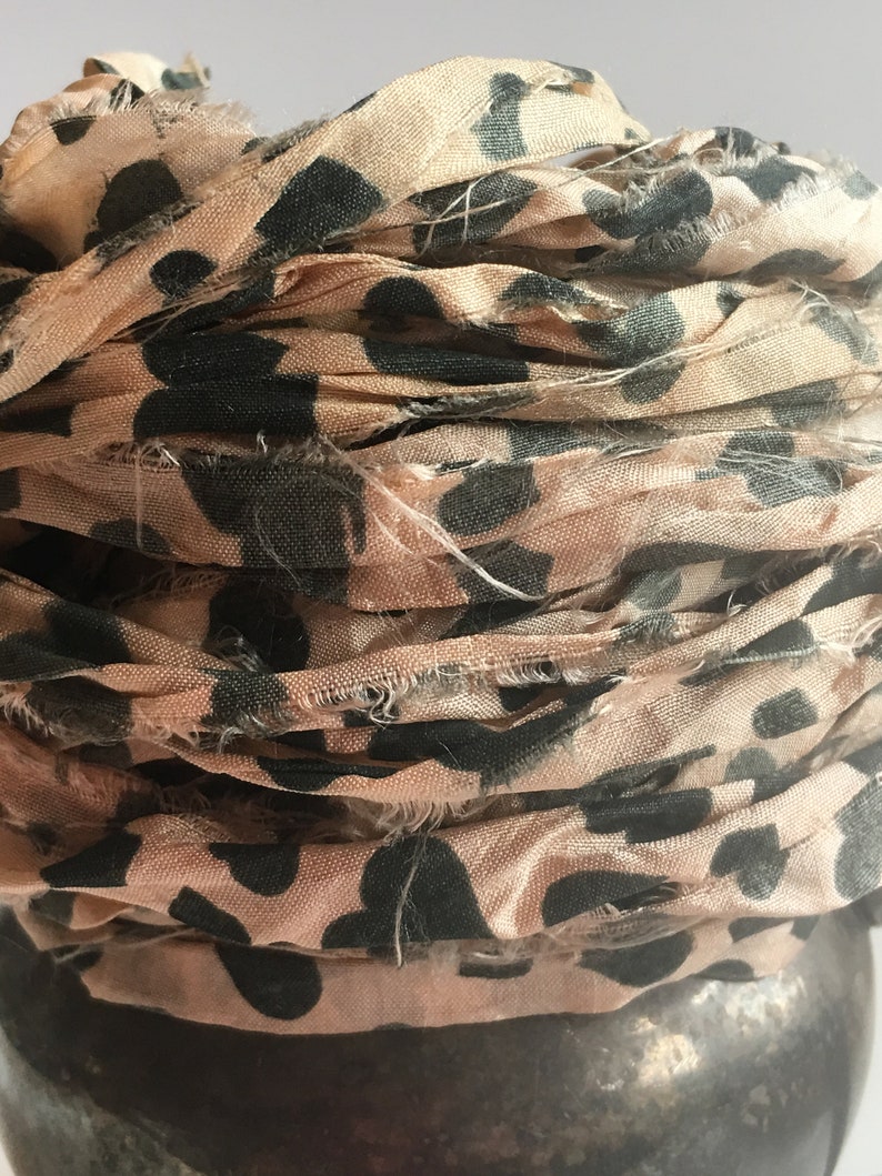 Heart Print Variegated Light Peach 10 yards Sari Silk Ribbon Block Recycled Sari Ribbon