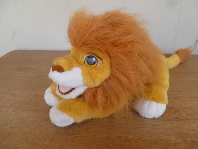 disney's the lion king roaring simba plush