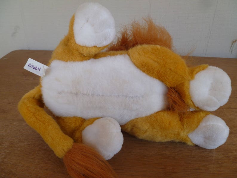 disney's the lion king roaring simba plush