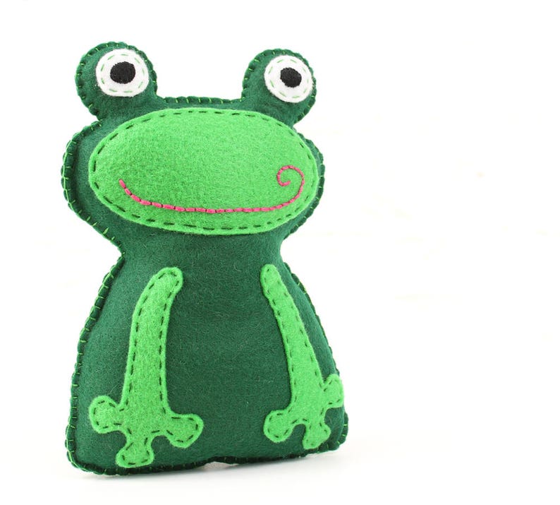 frog stuffed animal diy