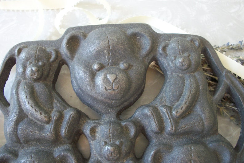 Vintage Cast Iron Teddy Bear Mold Multiple Bears on One Mold Etsy
