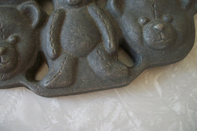 Vintage Cast Iron Teddy Bear Mold Multiple Bears on One Mold Etsy