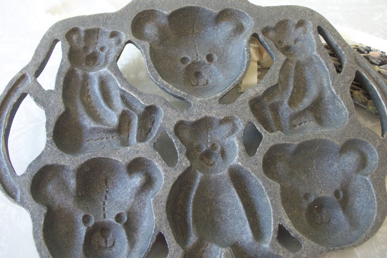 Vintage Cast Iron Teddy Bear Mold Multiple Bears on One Mold Etsy