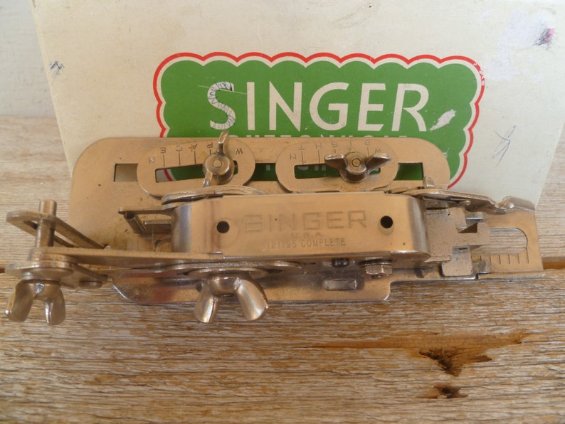 Singer Sewing Machine Buttonhole Attachment Etsy