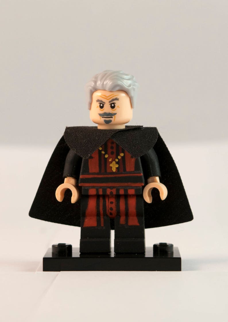 captain cardinal lego