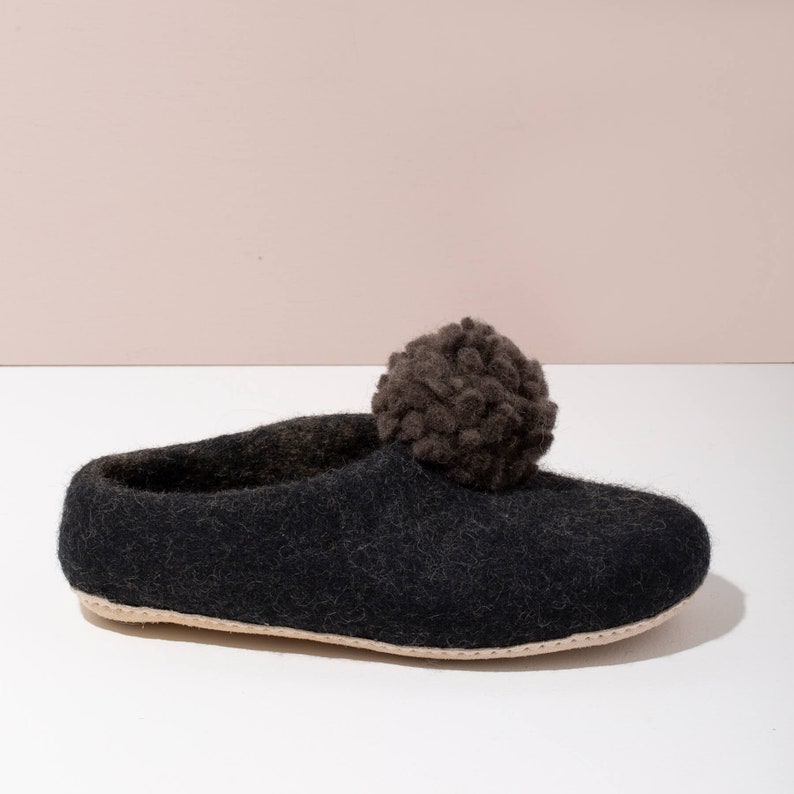 Dark Grey Felt Wool Slippers Wool Slippers Home Shoe Pom Pom Slippers Slippers with Leather Bottom Charcoal Women/'s Slippers