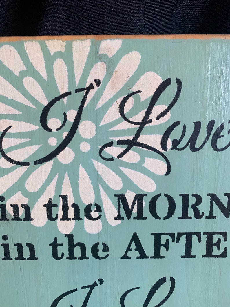 Cartello In Legno Stile Rustico Shiplap 'I Love You In The Morning' - Decorazione Da Parete 22,9 X 45,7 Cm
