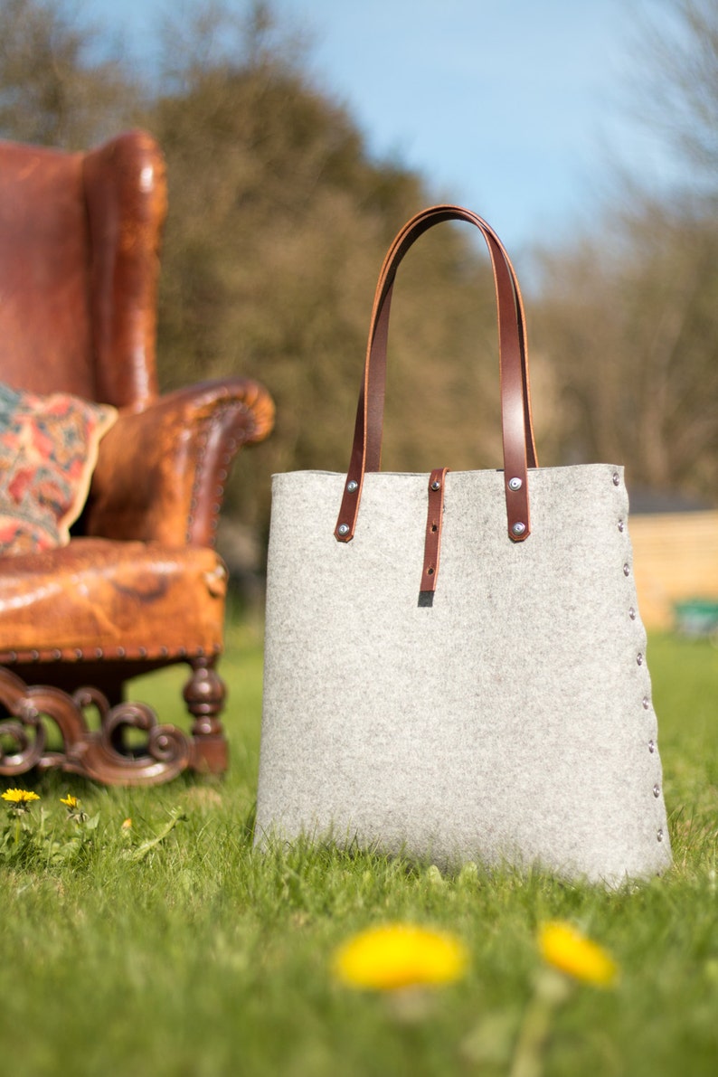 Tote Bag / Shopper Bag / Light Grey Felt Tote Bag / Light