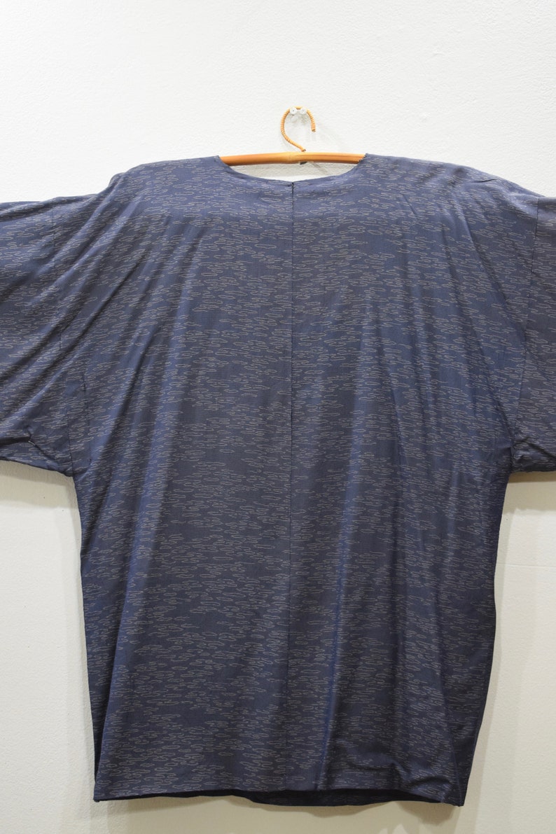 Kimono Japanese Navy Blue Button Kimono