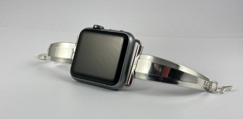 silver iwatch 3
